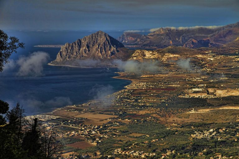 Tour di Erice e dell’Isola di Mothia con mezzo privato